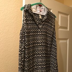 Black and white printed H&M Sleeveless blouse